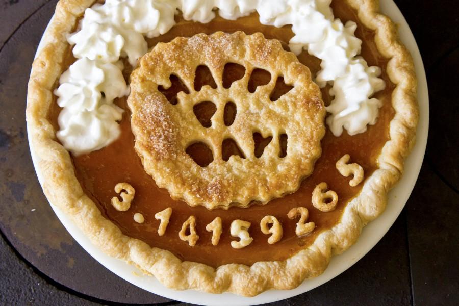Math Honors Society puts a twist on Pi Day