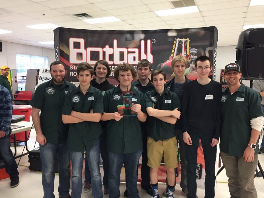 WJ robotics places first at regionals