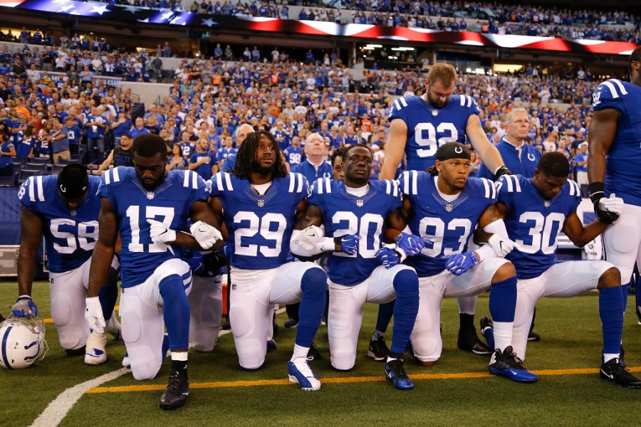 The+Indianapolis+Colts+were+one+of+the+many+teams+that+knelt+during+the+National+Anthem.