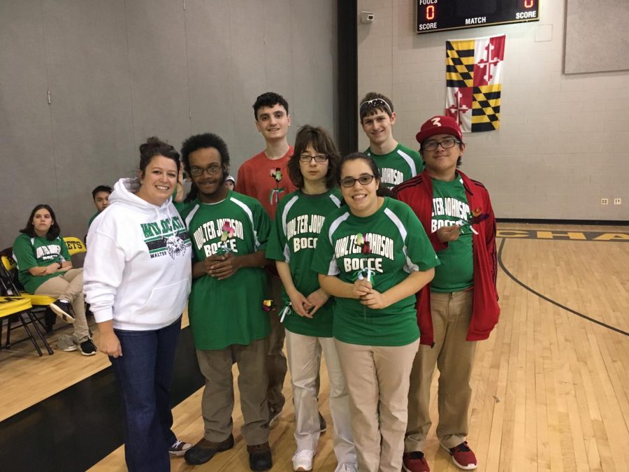 WJ bocce seniors line up next to Coach McArdle (left). Photo courtesy of Gerald Gruber.
