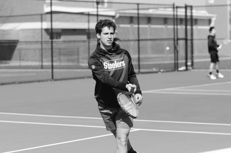 Sophomore+Alessandro+Vallefuoco+has+been+one+of+the+young+players+to+help+lead+the+tennis+team+to+success+this+season.
