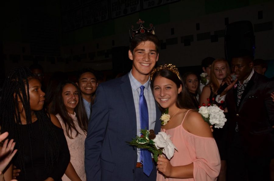 Homecoming+courts+from+2017-18+%28Jake+Steinberg+Haley+Karr%29+and+2016-17+%28Michael+Blakeslee+and+Jane+Markey%29+years+previous+have+always+been+heterosexual+couples.+Leadership+hopes+to+give+this+opportunity+to+any+couple+regardless+of+gender+this+year.