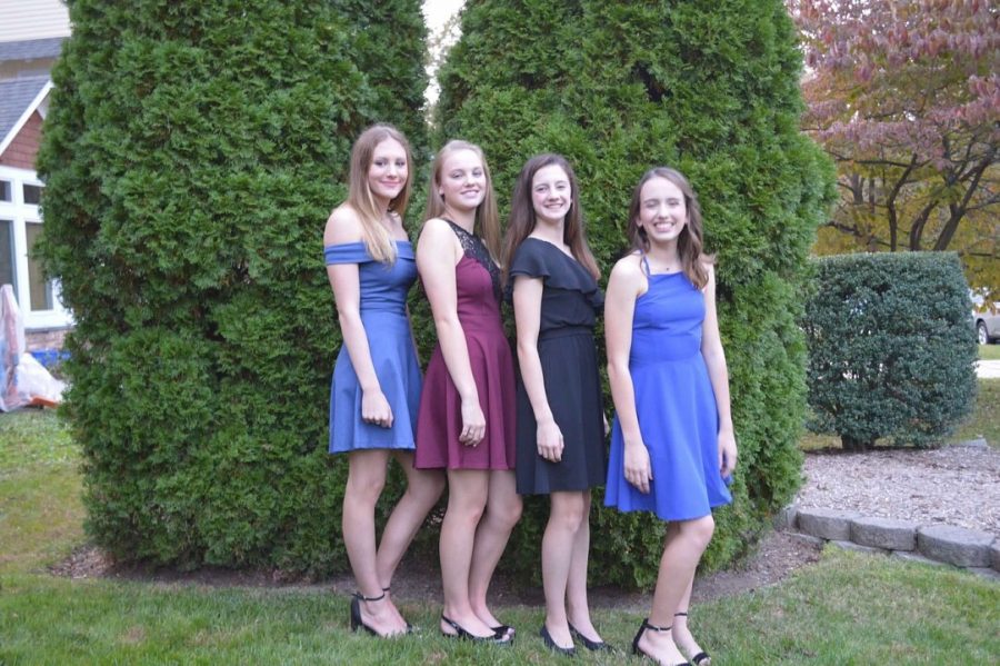 Last year, current sophomore Jane Umhofer went to WJ’s Homecoming dance with a group of close friends. The four of them stayed the whole time and were never bored. 