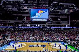 The Kansas Jayhwaks warm up for a game in the 2018 NCAA tournament. March madness is one of the most anticipated times of the year for many sports fans.