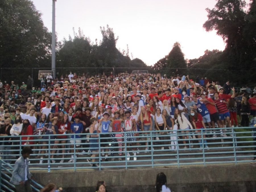 This+huge+turnout+of+WJ+students+in+their+USA+spirit+at+the+Whitman+football+game+provides+a+sense+of+normalcy.+The+amount+of+spirit+participation+creates+hope+for+the+revival+of+WJ+culture.