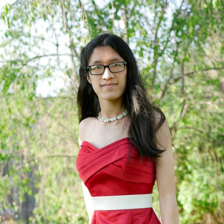 Ellie Montemayor, Senior A&E Editor