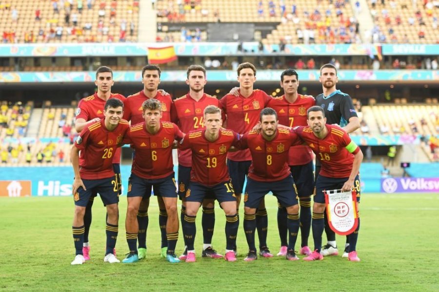 The Spanish national team are heading towards another golden generation, with stars like Pedri Gonzalez, Aymeric Laporte and Thiago Alcantara likely to bring success. With the the experience and leadership of head coach Luis Enrique, the Spanish fans should have every right to be excited.