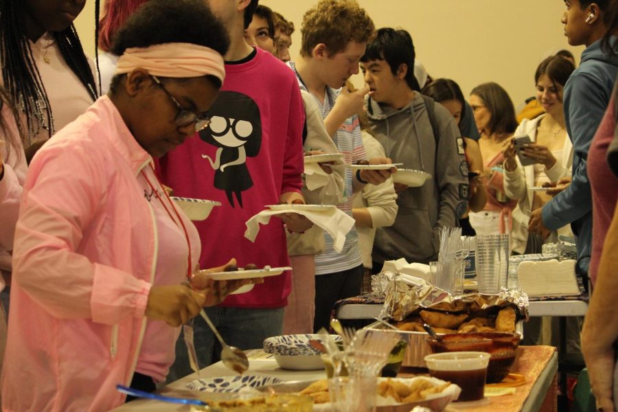 Some of the food offered were samosas (savory fried triangular prisms), gulab jamuns (small spheres with sugar syrup) and kaju katli (diamond-shaped sweets).