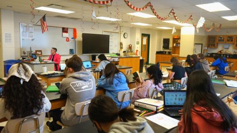 Students in Jaime Grimes anatomy class use Wednesday Wellness time to catch up on work. Wildcat Wellness is a great idea but needs to be expanded to all classes like last year because not everyone takes all classes in the wellness rotation.