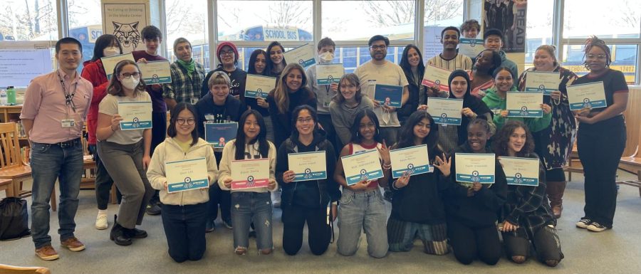 Student+and+teacher+participants+of+Study+Circles+show+off+their+certificates+they+earned+for+completing+the+program.+After+a+long+and+achieving+two+days+they+are+happy+to+have+participated+and+been+apart+of+this+program.