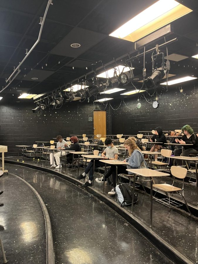 An+English-theater+combo+classroom+has+possibly+the+most+uncommon+design+in+the+school.+An+entirely+black-colored+space+with+ascending+desks+that+face+a+stage-like+area+is+the+perfect+set+up+for+theater+students+to+learn.