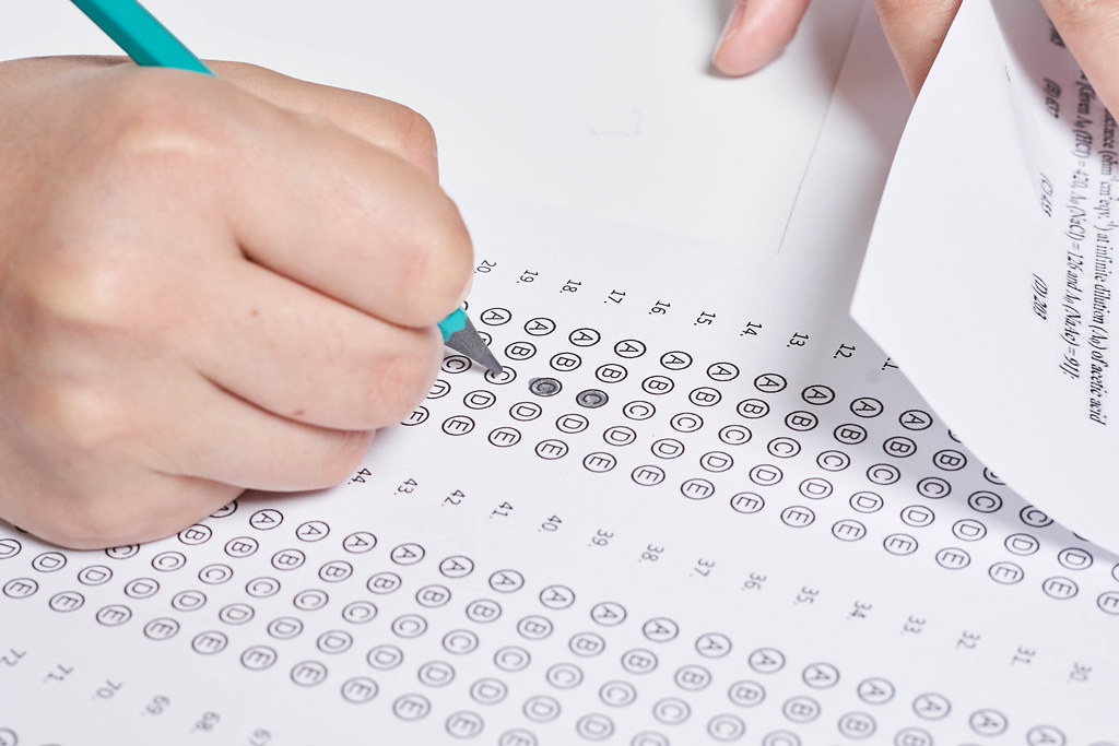 Standardized+testing+is+one+way+students+showcase+their+academic+capabilities.+For+the+past+few+years%2C+many+colleges+and+universities+have+established+test-optional+policies.+These+policies+enable+students+to+make+a+decision+and+reflect+on+their+academic+lives.