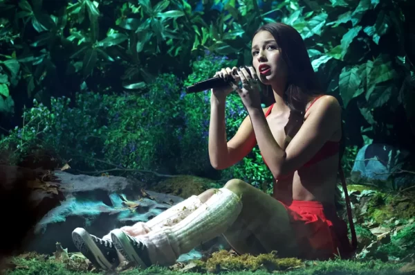 Olivia Rodrigo performs vampire off her new album GUTS at the 2023 MTV Video Music Awards. GUTS was released Sept. 8, following Rodrigos 2021 breakout album SOUR.