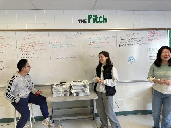 Editorial Board members lead a storyboard meeting where all members of the Pitch share an idea for an article. I like storyboard meetings because its so awesome to see so many different ideas that all connect to the WJ community, Senior Feature Editor Lily Fisher said.